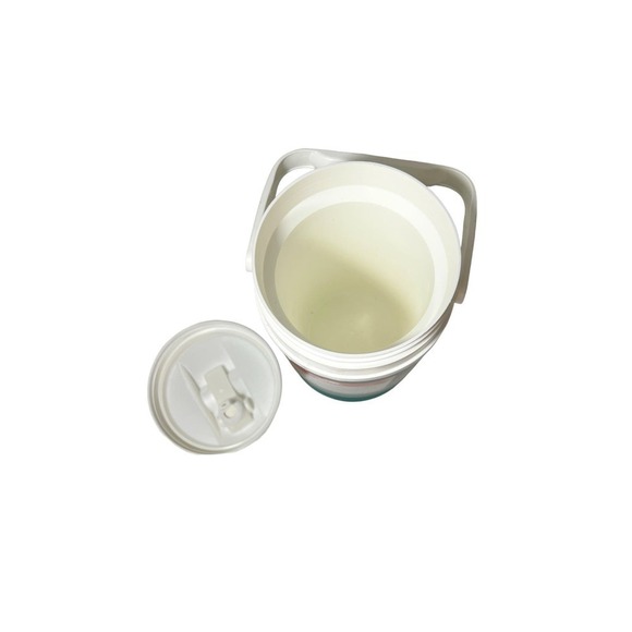 Igloo Legend Beverage Cooler, Red, 1/2 0.5 Gallon - Picture 2 of 4